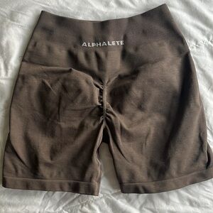 Alphalete amplify shorts